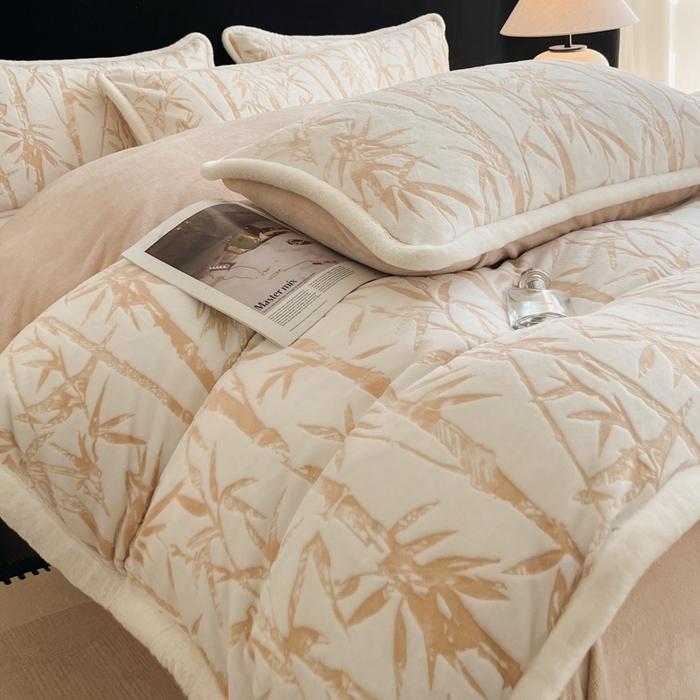 91家纺网 家纺一手货源 找家纺 极简 2025新款立体雕花牛奶绒四件套系列 赛诺斯-暖棕