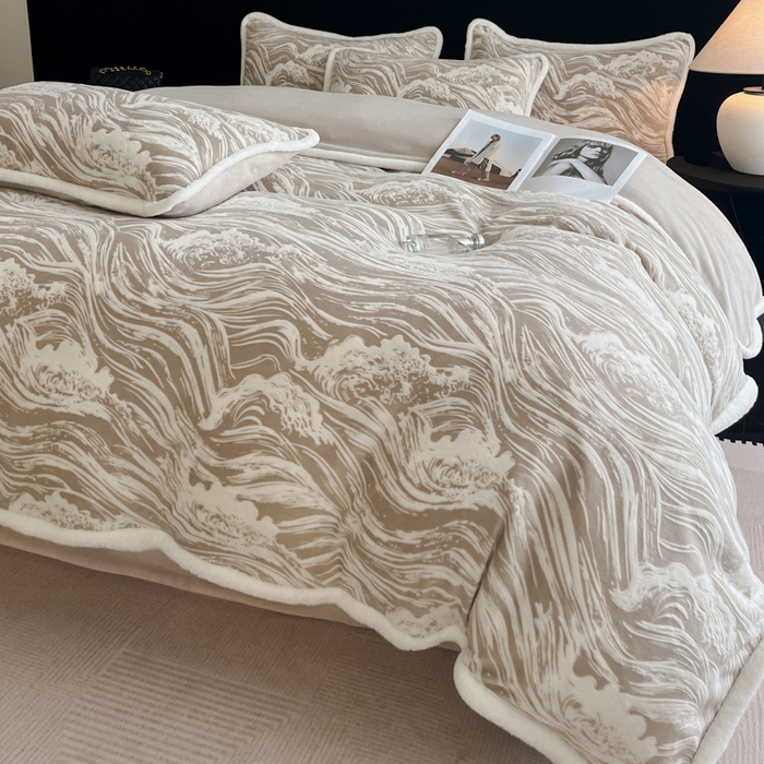 91家纺网 家纺一手货源 找家纺 极简 2025新款立体雕花牛奶绒四件套系列 托斯卡纳-棕