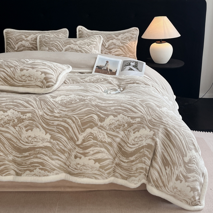 91家纺网 家纺一手货源 找家纺 极简 2025新款立体雕花牛奶绒四件套系列 托斯卡纳-棕