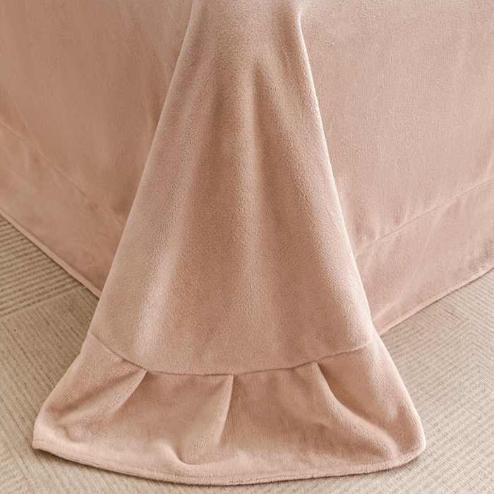 91家纺网 家纺一手货源 找家纺 极简 2025新款立体雕花牛奶绒四件套系列 伊贝尔-粉