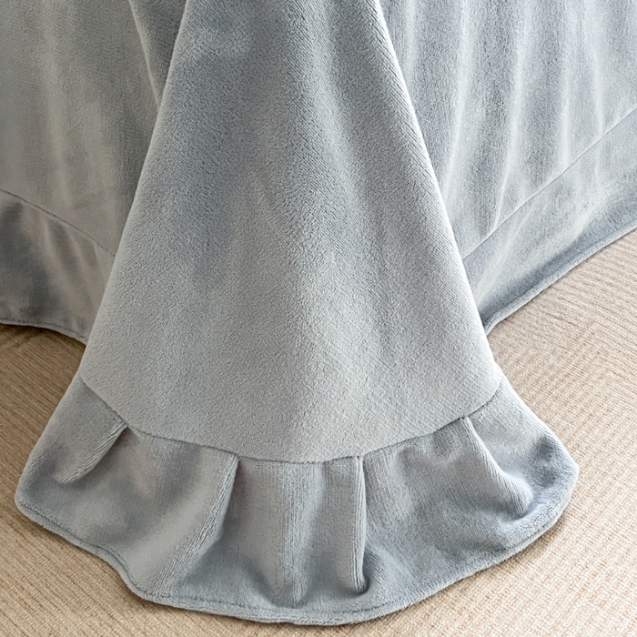 91家纺网 家纺一手货源 找家纺 极简 2025新款立体雕花牛奶绒四件套系列 伊莎-灰