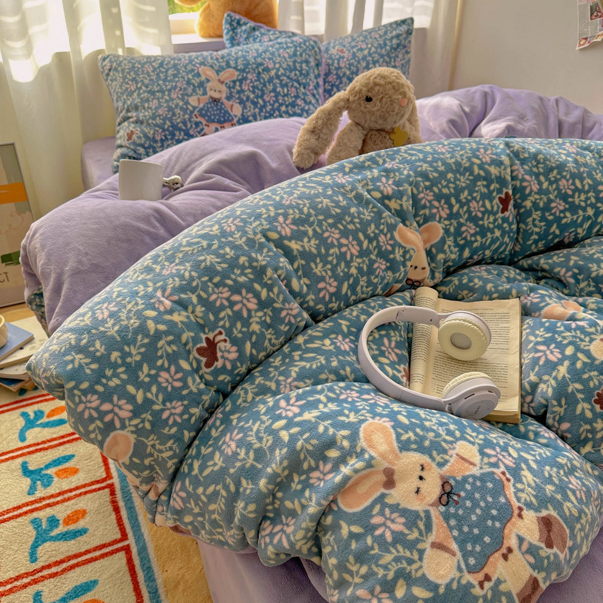 91家纺网 家纺一手货源 找家纺 小叮当家纺仓储工厂店 买家秀 爆款花型2025新款小清新180克跑量款牛奶绒单被套 被套单件 兔兔女孩