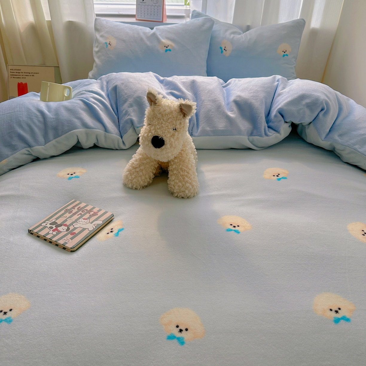 91家纺网 家纺一手货源 找家纺 小叮当家纺仓储工厂店 买家秀 爆款花型2025新款小清新180克跑量款牛奶绒单被套 被套单件 小奶狗蓝