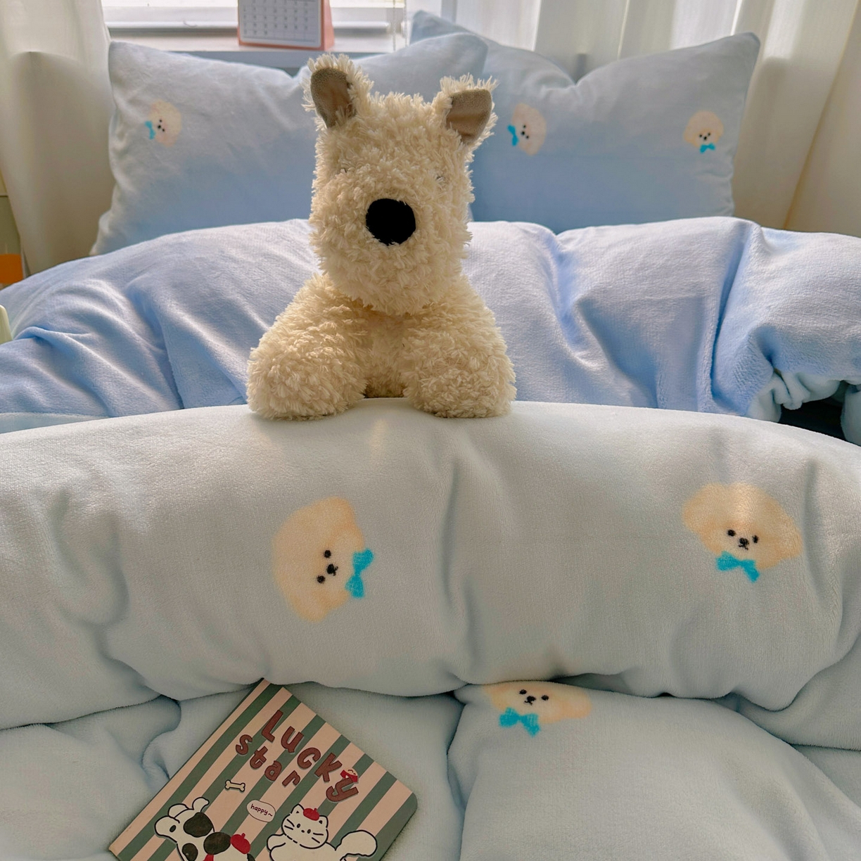 91家纺网 家纺一手货源 找家纺 小叮当家纺仓储工厂店 买家秀 爆款花型2025新款小清新180克跑量款牛奶绒单被套 被套单件 小奶狗蓝