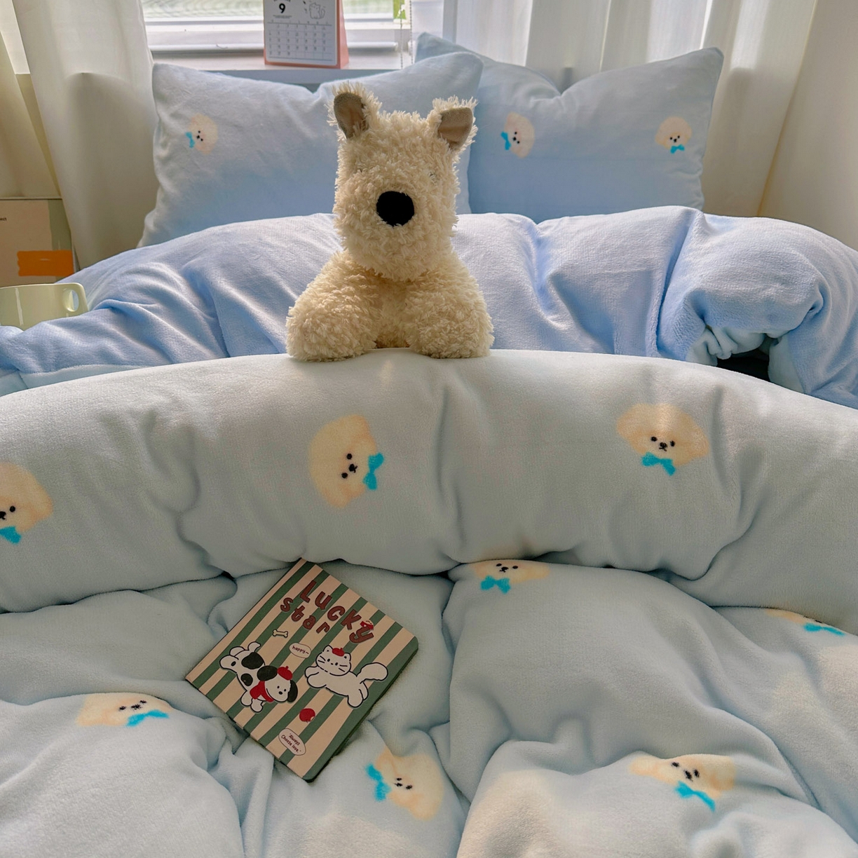 91家纺网 家纺一手货源 找家纺 小叮当家纺仓储工厂店 买家秀 爆款花型2025新款小清新180克跑量款牛奶绒单被套 被套单件 小奶狗蓝