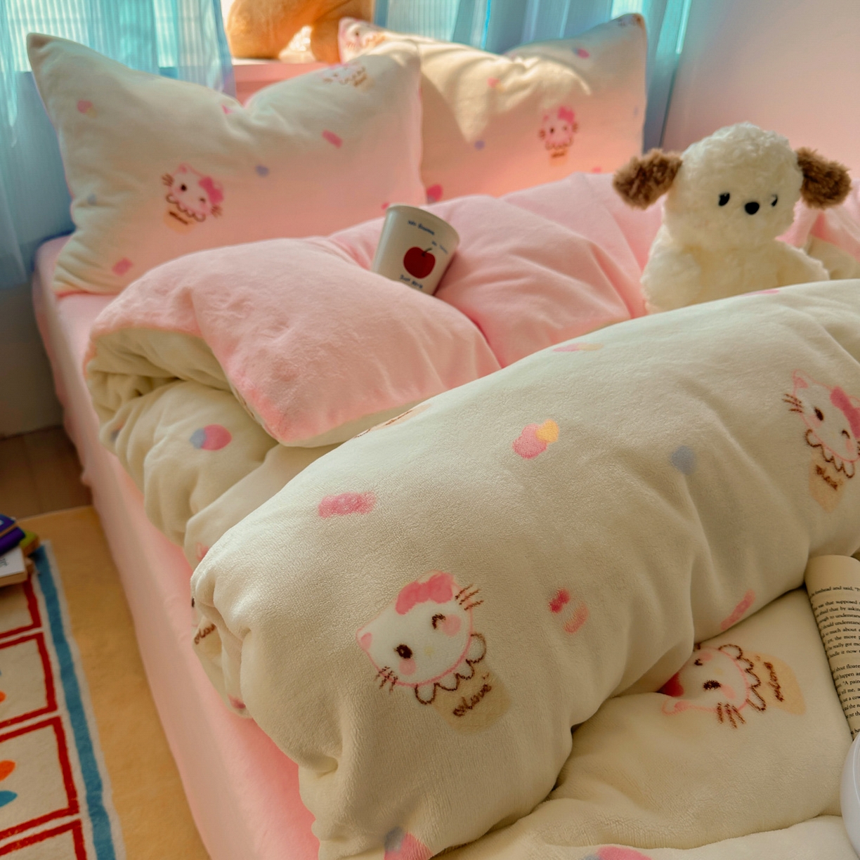 91家纺网 家纺一手货源 找家纺 小叮当家纺仓储工厂店 买家秀 爆款花型2025新款小清新180克跑量款牛奶绒三件套四件套 冰淇淋奶猫