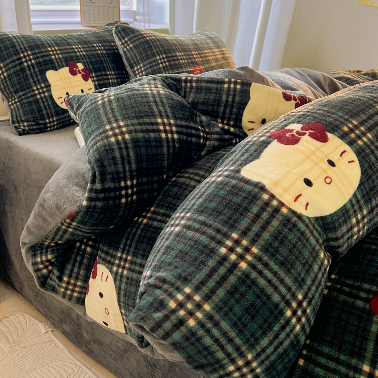 91家纺网 家纺一手货源 找家纺 小叮当家纺仓储工厂店 买家秀 爆款花型2025新款小清新180克跑量款牛奶绒三件套四件套 格调凯特