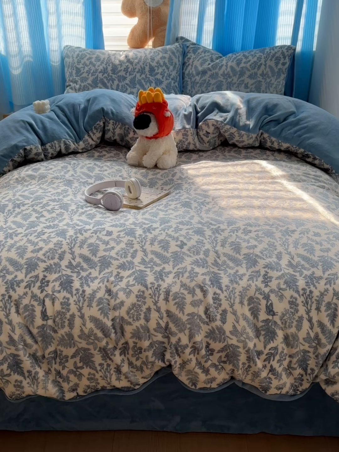 91家纺网 家纺一手货源 找家纺 小叮当家纺仓储工厂店 买家秀 爆款花型2025新款小清新180克跑量款牛奶绒三件套四件套 花枝恋蝶