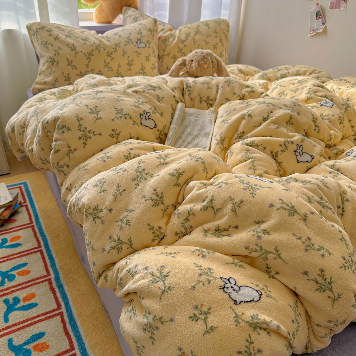 91家纺网 家纺一手货源 找家纺 小叮当家纺仓储工厂店 买家秀 爆款花型2025新款小清新180克跑量款牛奶绒三件套四件套 花枝小兔