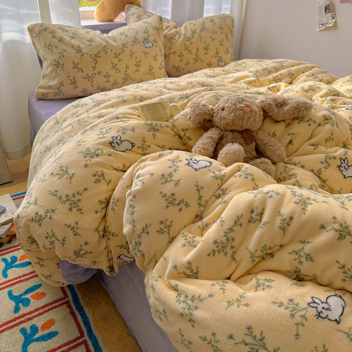 91家纺网 家纺一手货源 找家纺 小叮当家纺仓储工厂店 买家秀 爆款花型2025新款小清新180克跑量款牛奶绒三件套四件套 花枝小兔