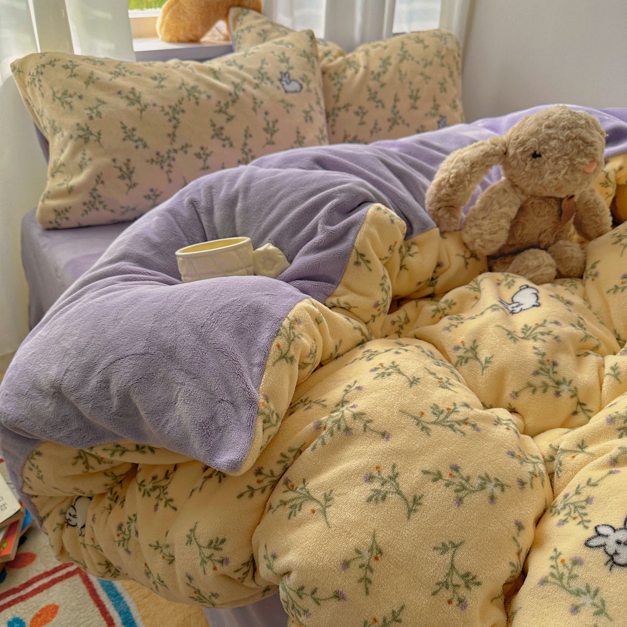 91家纺网 家纺一手货源 找家纺 小叮当家纺仓储工厂店 买家秀 爆款花型2025新款小清新180克跑量款牛奶绒三件套四件套 花枝小兔