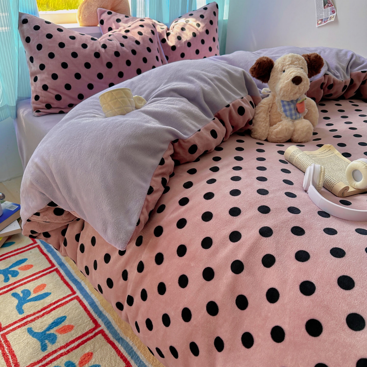 91家纺网 家纺一手货源 找家纺 小叮当家纺仓储工厂店 买家秀 爆款花型2025新款小清新180克跑量款牛奶绒三件套四件套 奶茶珍珠紫