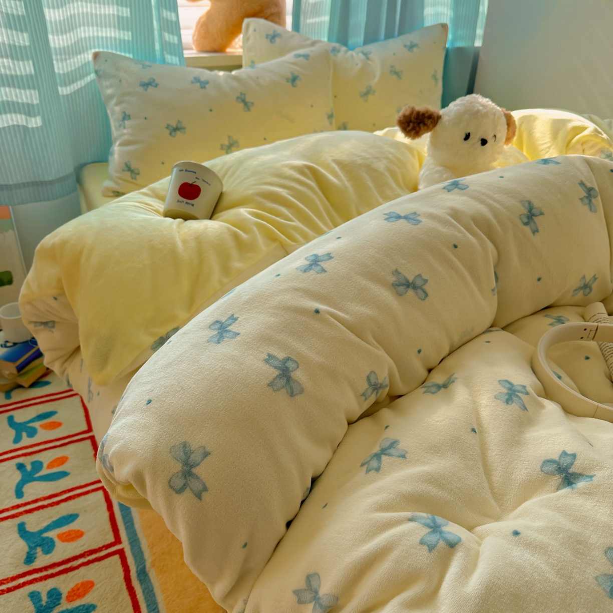 91家纺网 家纺一手货源 找家纺 小叮当家纺仓储工厂店 买家秀 爆款花型2025新款小清新180克跑量款牛奶绒三件套四件套 奶黄少女结