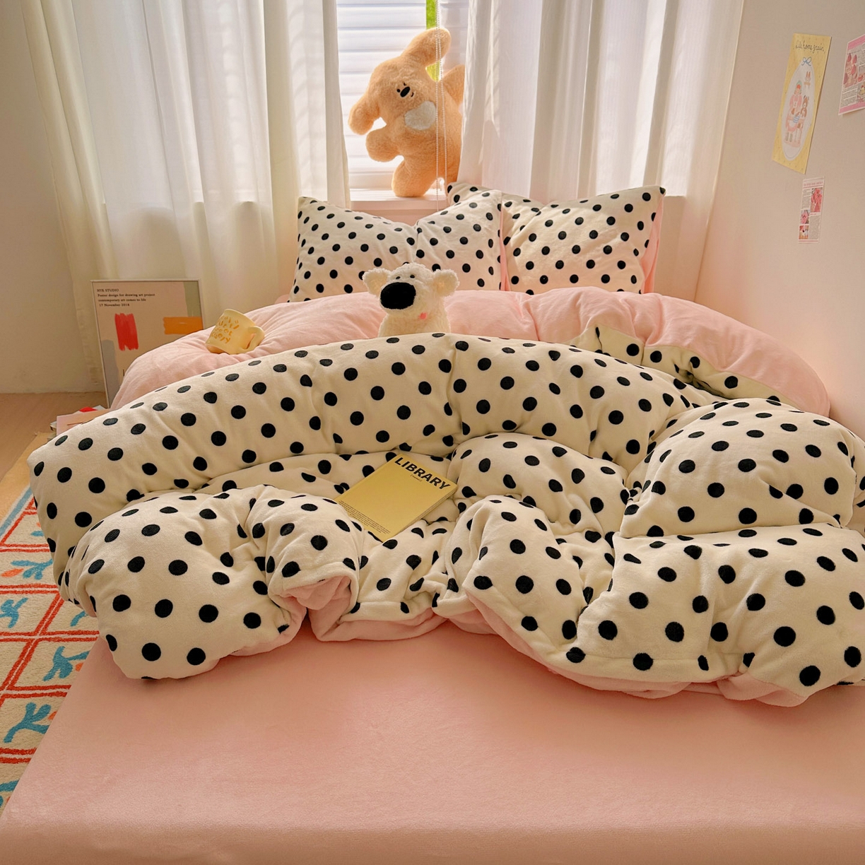 91家纺网 家纺一手货源 找家纺 小叮当家纺仓储工厂店 买家秀 爆款花型2025新款小清新180克跑量款牛奶绒三件套四件套 少女珍珠茶