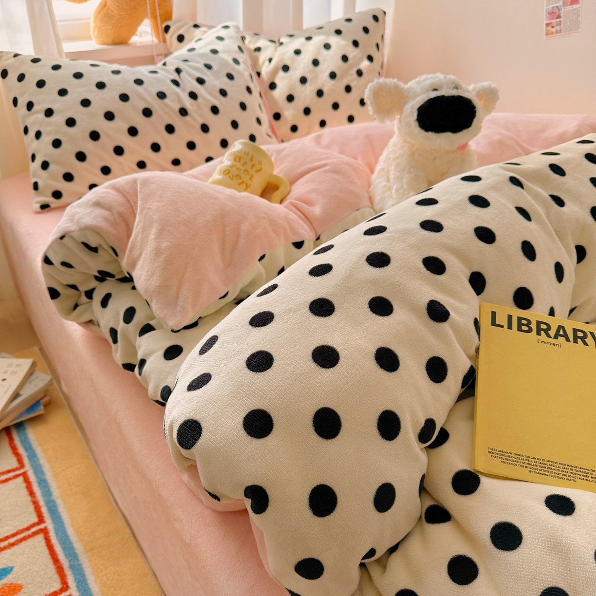 91家纺网 家纺一手货源 找家纺 小叮当家纺仓储工厂店 买家秀 爆款花型2025新款小清新180克跑量款牛奶绒三件套四件套 少女珍珠茶