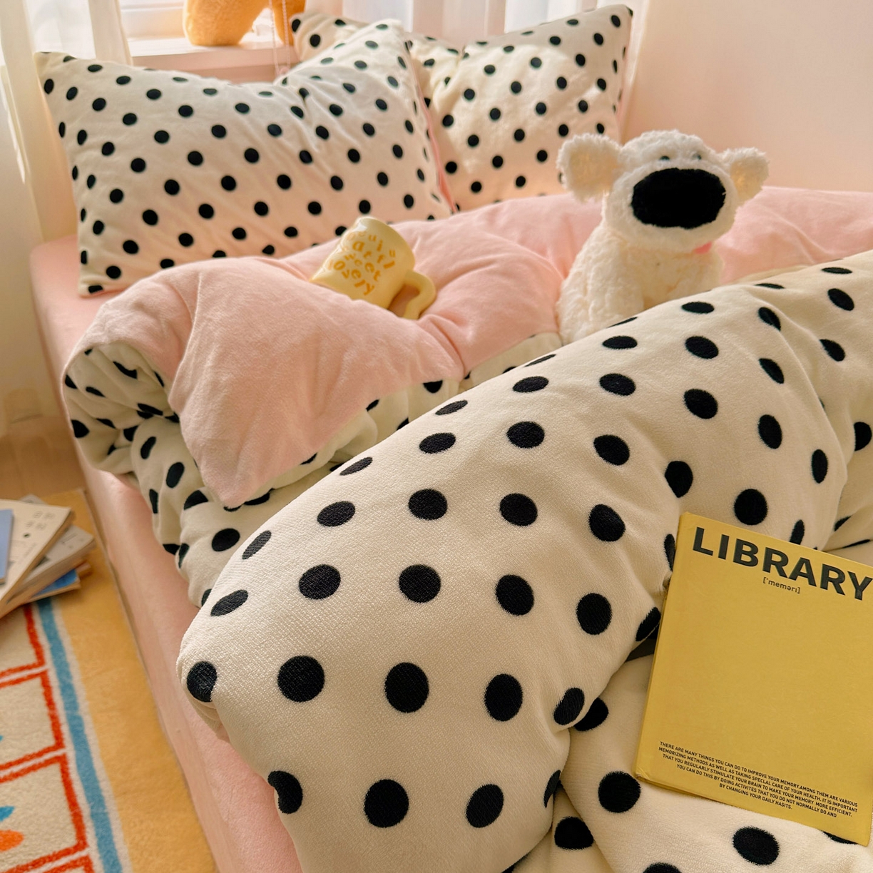 91家纺网 家纺一手货源 找家纺 小叮当家纺仓储工厂店 买家秀 爆款花型2025新款小清新180克跑量款牛奶绒三件套四件套 少女珍珠茶