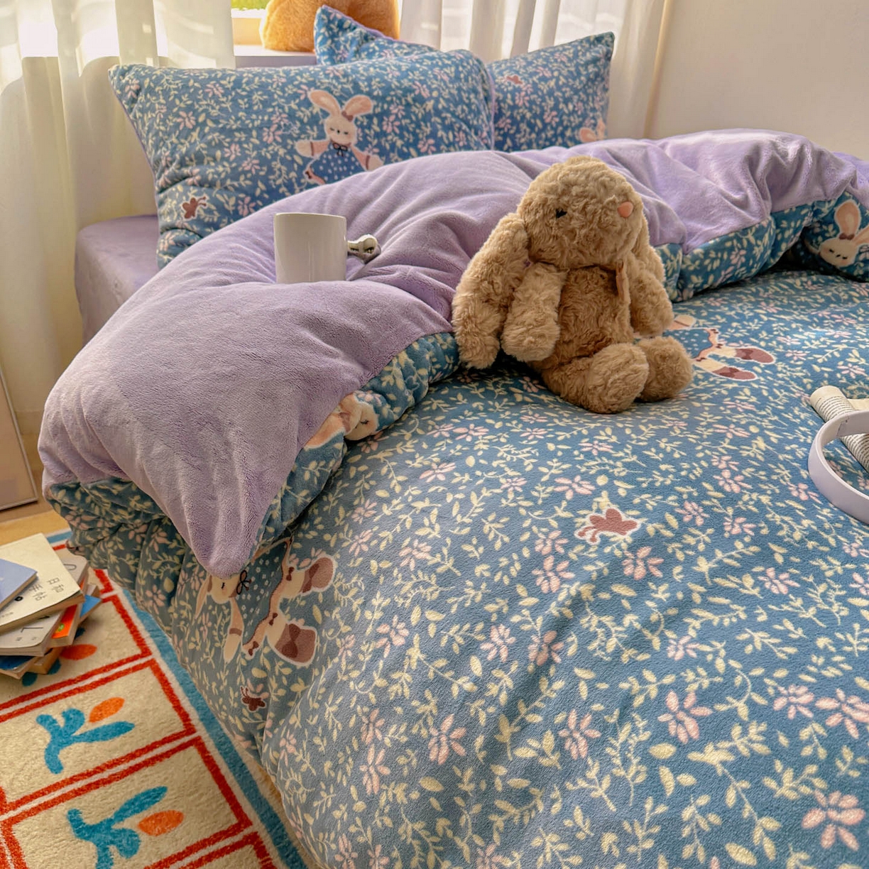 91家纺网 家纺一手货源 找家纺 小叮当家纺仓储工厂店 买家秀 爆款花型2025新款小清新180克跑量款牛奶绒三件套四件套 兔兔女孩