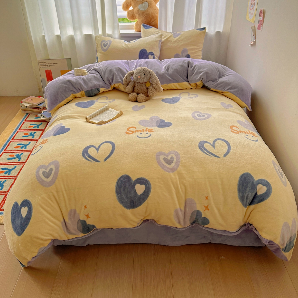 91家纺网 家纺一手货源 找家纺 小叮当家纺仓储工厂店 买家秀 爆款花型2025新款小清新180克跑量款牛奶绒三件套四件套 笑脸相迎