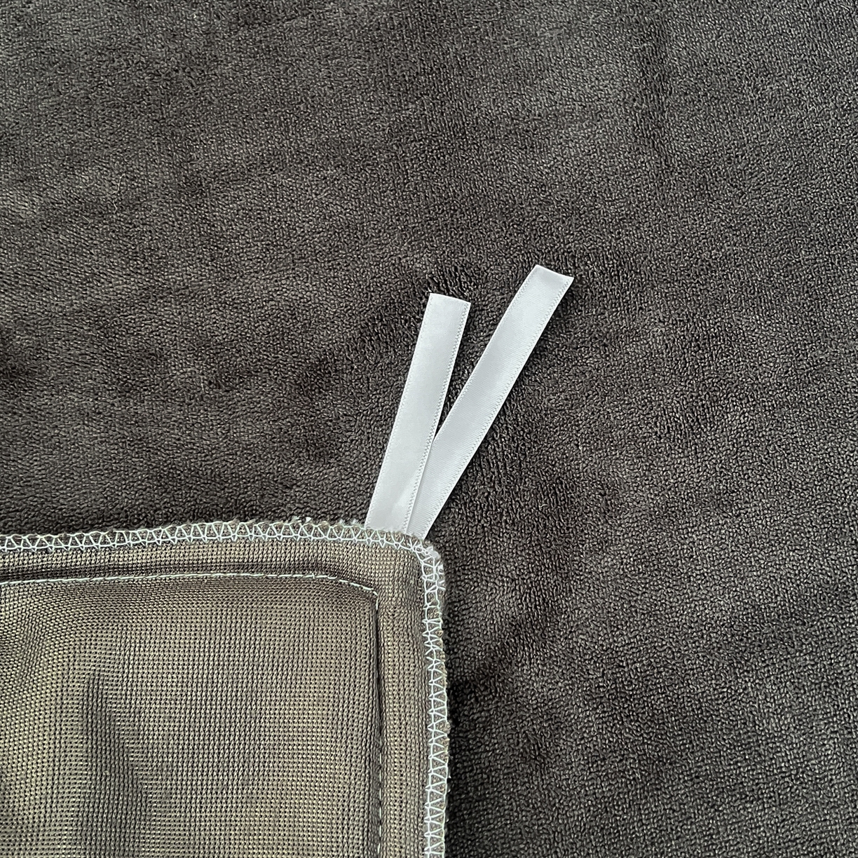 91家纺网 家纺一手货源 找家纺 吾诺家居 2025新款水洗原麻牛奶绒纽扣款四件套 晓梦