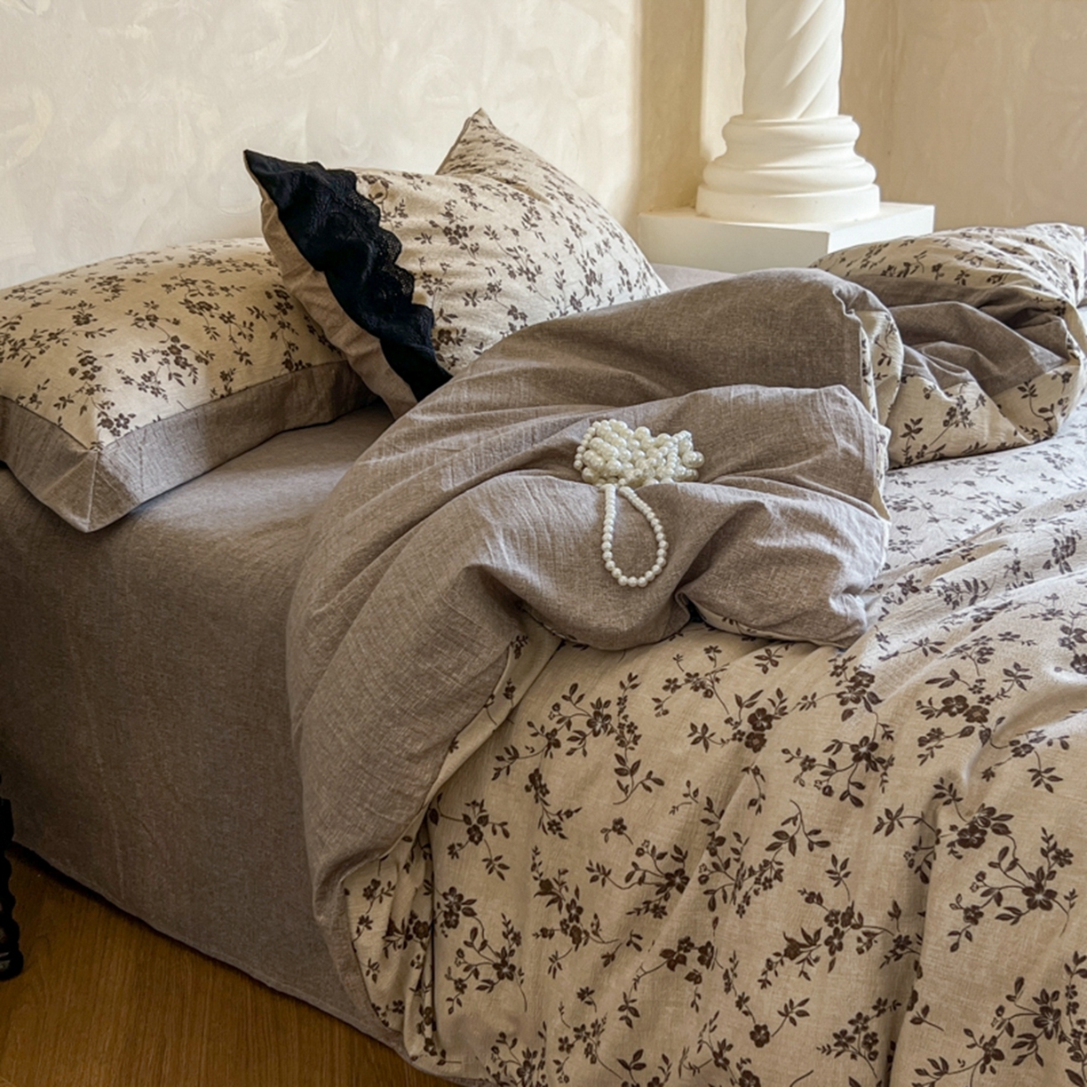 91家纺网 家纺一手货源 找家纺 小叮当家纺仓储工厂店 买家秀 爆款花型2025秋冬新款磨毛复古亚麻棉麻提花超软四件套 古韵芳菲