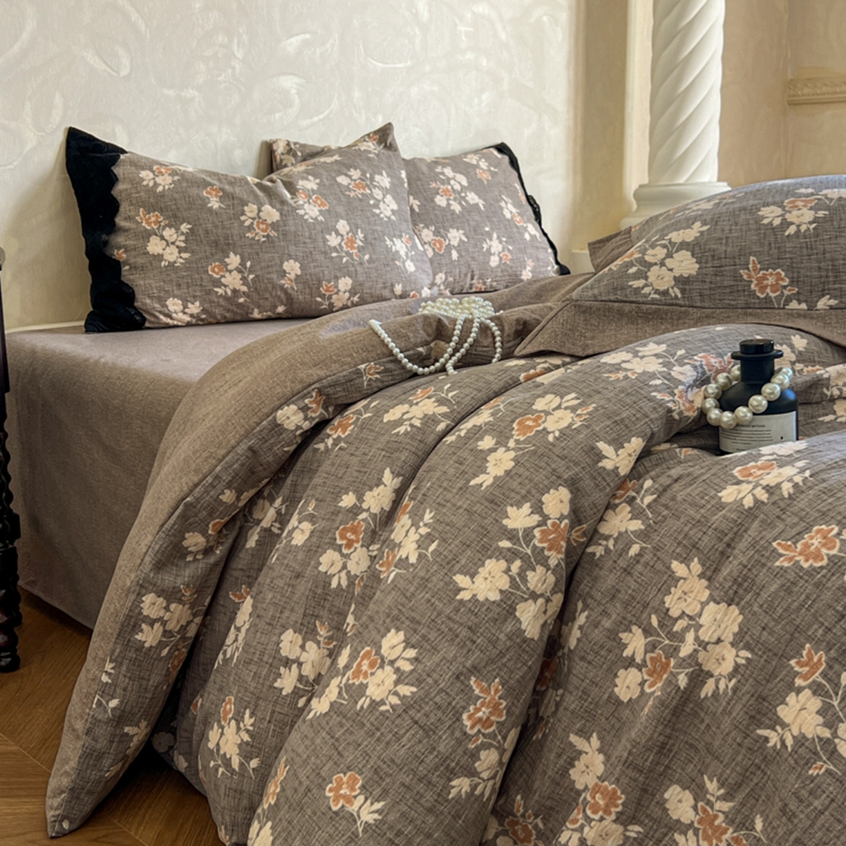 91家纺网 家纺一手货源 找家纺 小叮当家纺仓储工厂店 买家秀 爆款花型2025秋冬新款磨毛复古亚麻棉麻提花超软四件套 古咖芳华