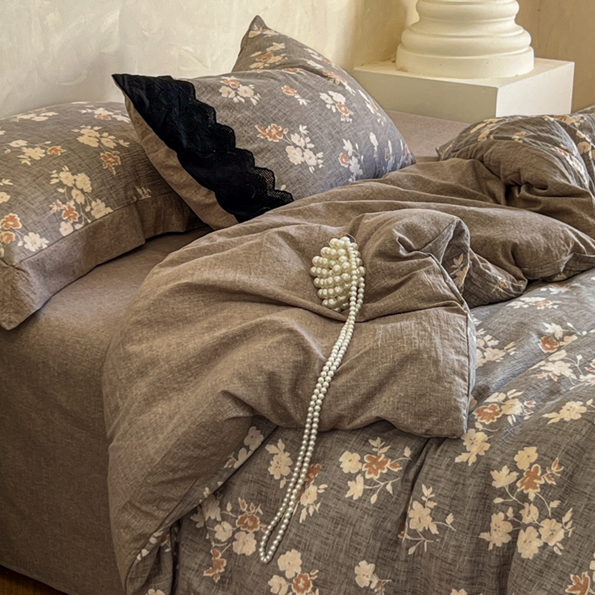 91家纺网 家纺一手货源 找家纺 小叮当家纺仓储工厂店 买家秀 爆款花型2025秋冬新款磨毛复古亚麻棉麻提花超软四件套 古咖芳华