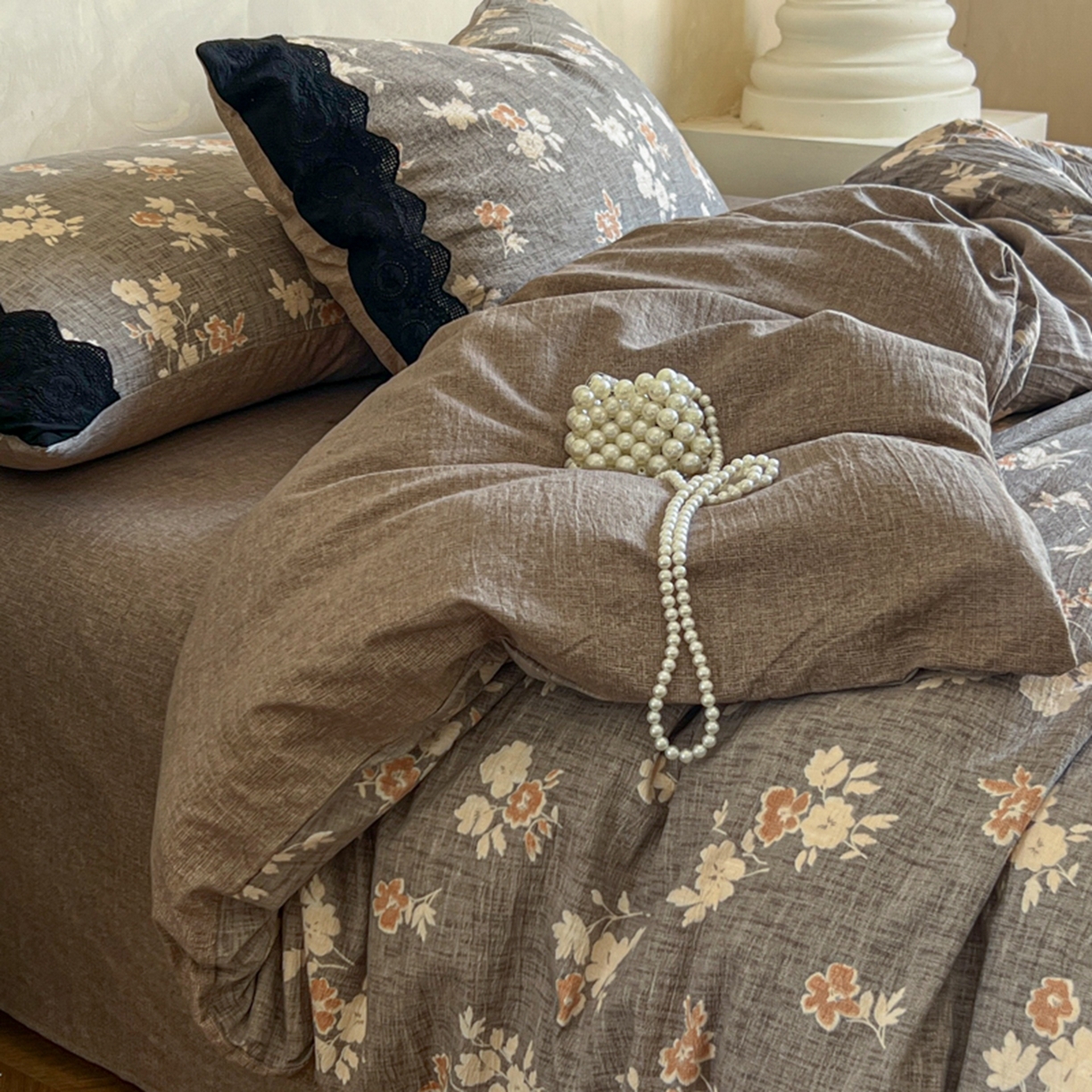 91家纺网 家纺一手货源 找家纺 小叮当家纺仓储工厂店 买家秀 爆款花型2025秋冬新款磨毛复古亚麻棉麻提花超软四件套 古咖芳华