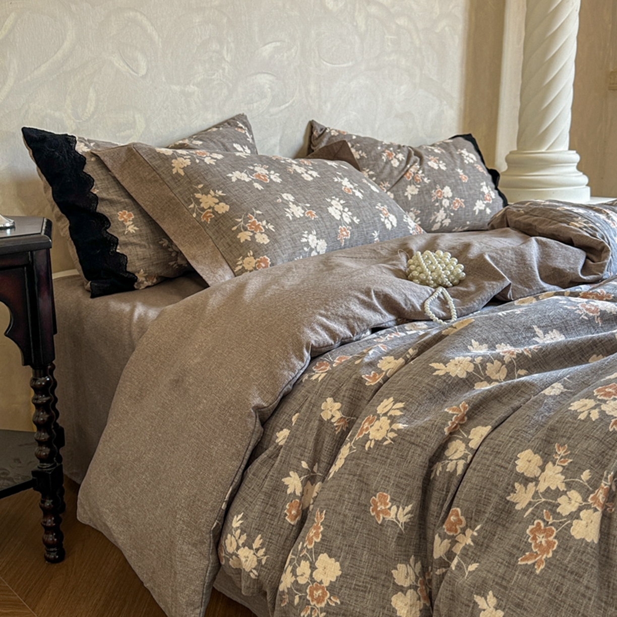 91家纺网 家纺一手货源 找家纺 小叮当家纺仓储工厂店 买家秀 爆款花型2025秋冬新款磨毛复古亚麻棉麻提花超软四件套 古咖芳华