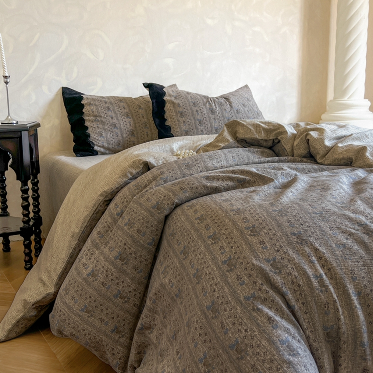 91家纺网 家纺一手货源 找家纺 小叮当家纺仓储工厂店 买家秀 爆款花型2025秋冬新款磨毛复古亚麻棉麻提花超软四件套 古纹雅韵