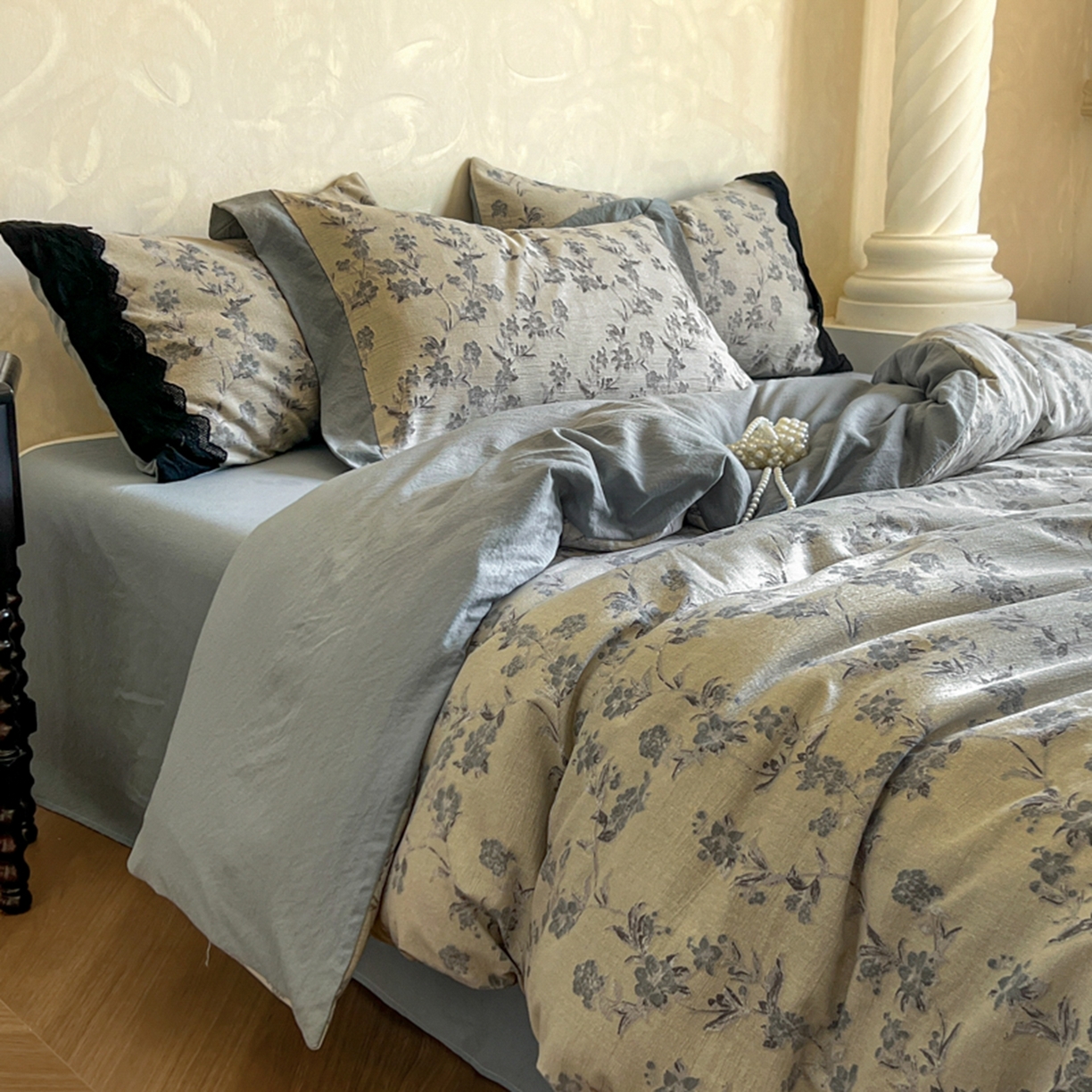 91家纺网 家纺一手货源 找家纺 小叮当家纺仓储工厂店 买家秀 爆款花型2025秋冬新款磨毛复古亚麻棉麻提花超软四件套 灰影花吟