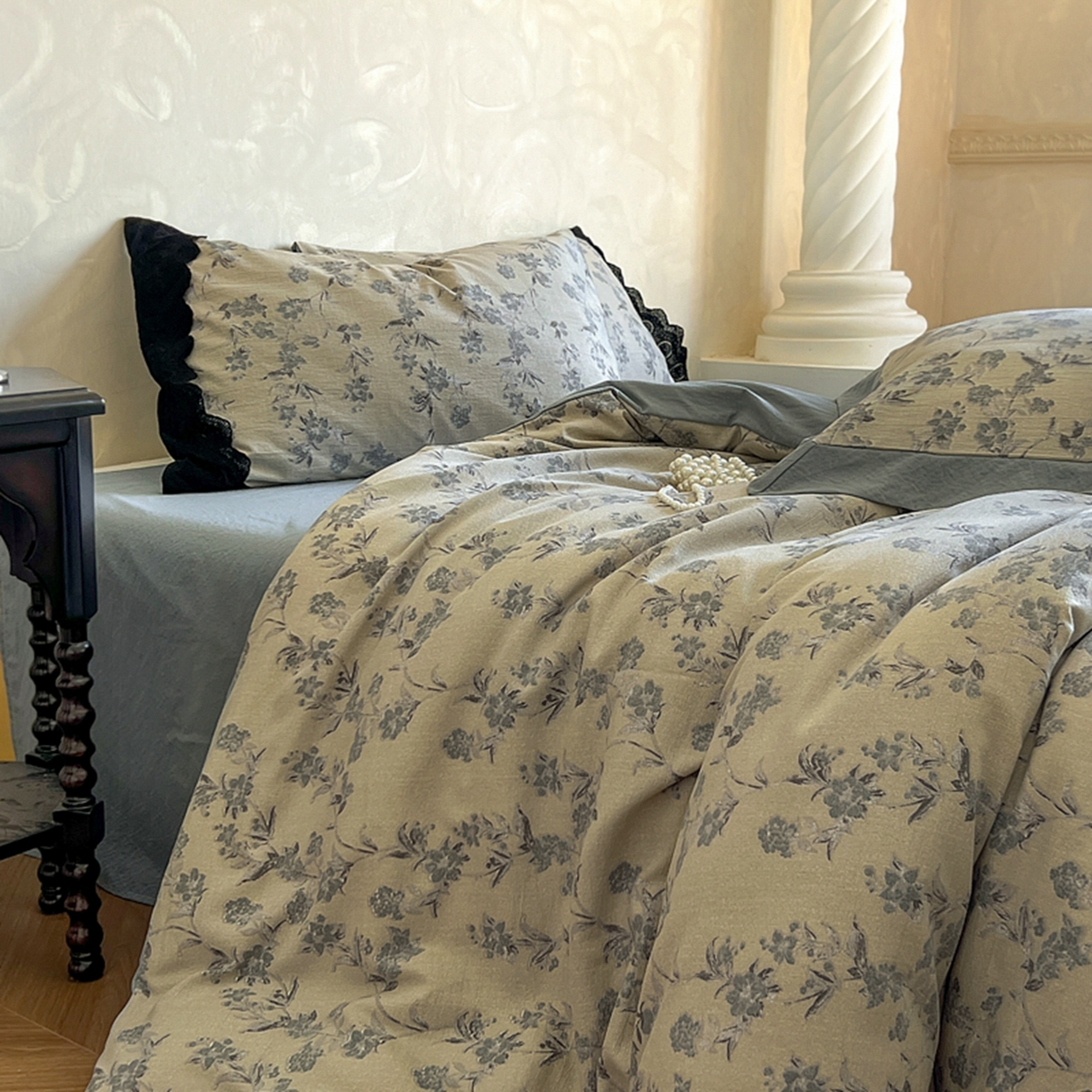 91家纺网 家纺一手货源 找家纺 小叮当家纺仓储工厂店 买家秀 爆款花型2025秋冬新款磨毛复古亚麻棉麻提花超软四件套 灰影花吟