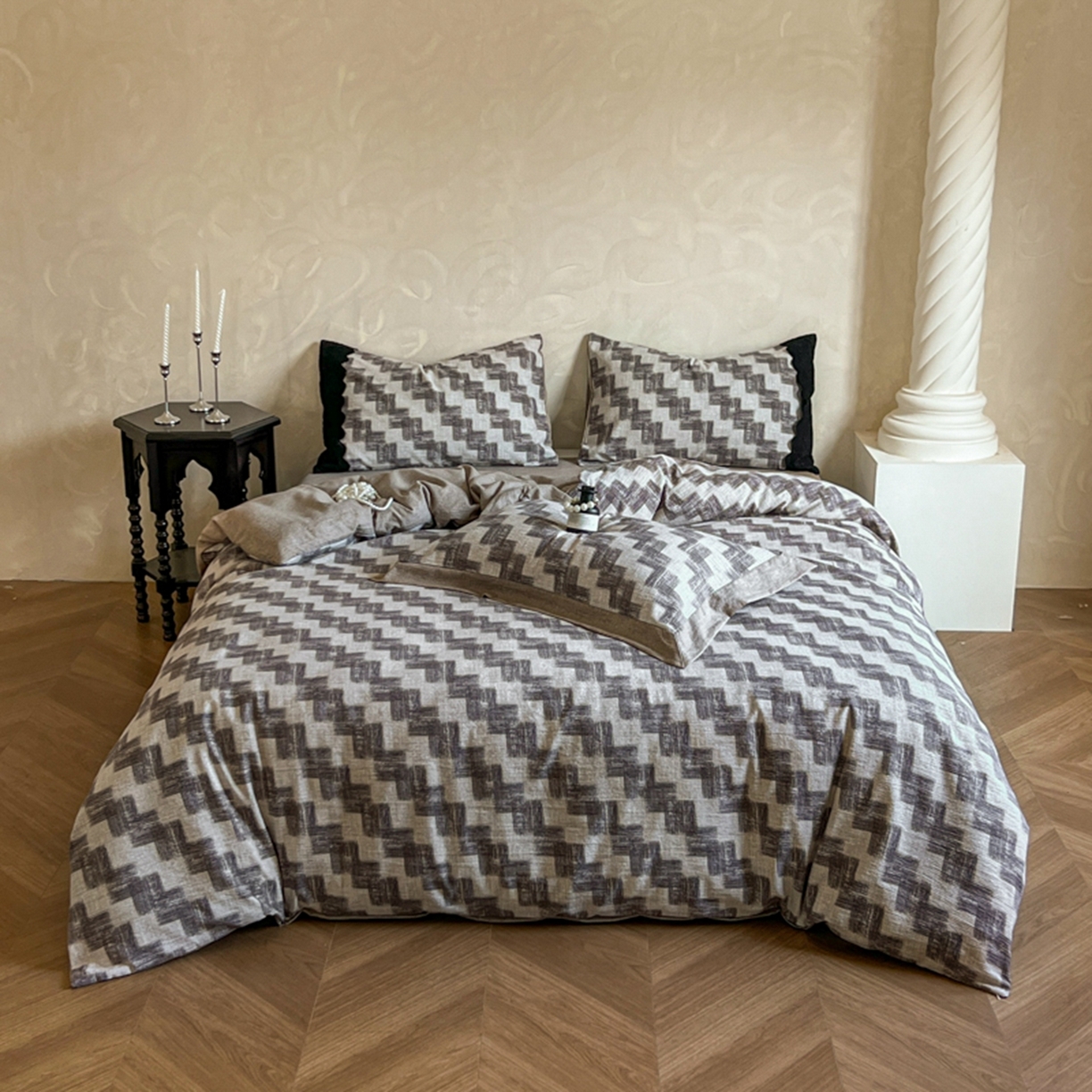 91家纺网 家纺一手货源 找家纺 小叮当家纺仓储工厂店 买家秀 爆款花型2025秋冬新款磨毛复古亚麻棉麻提花超软四件套 摩登锯韵