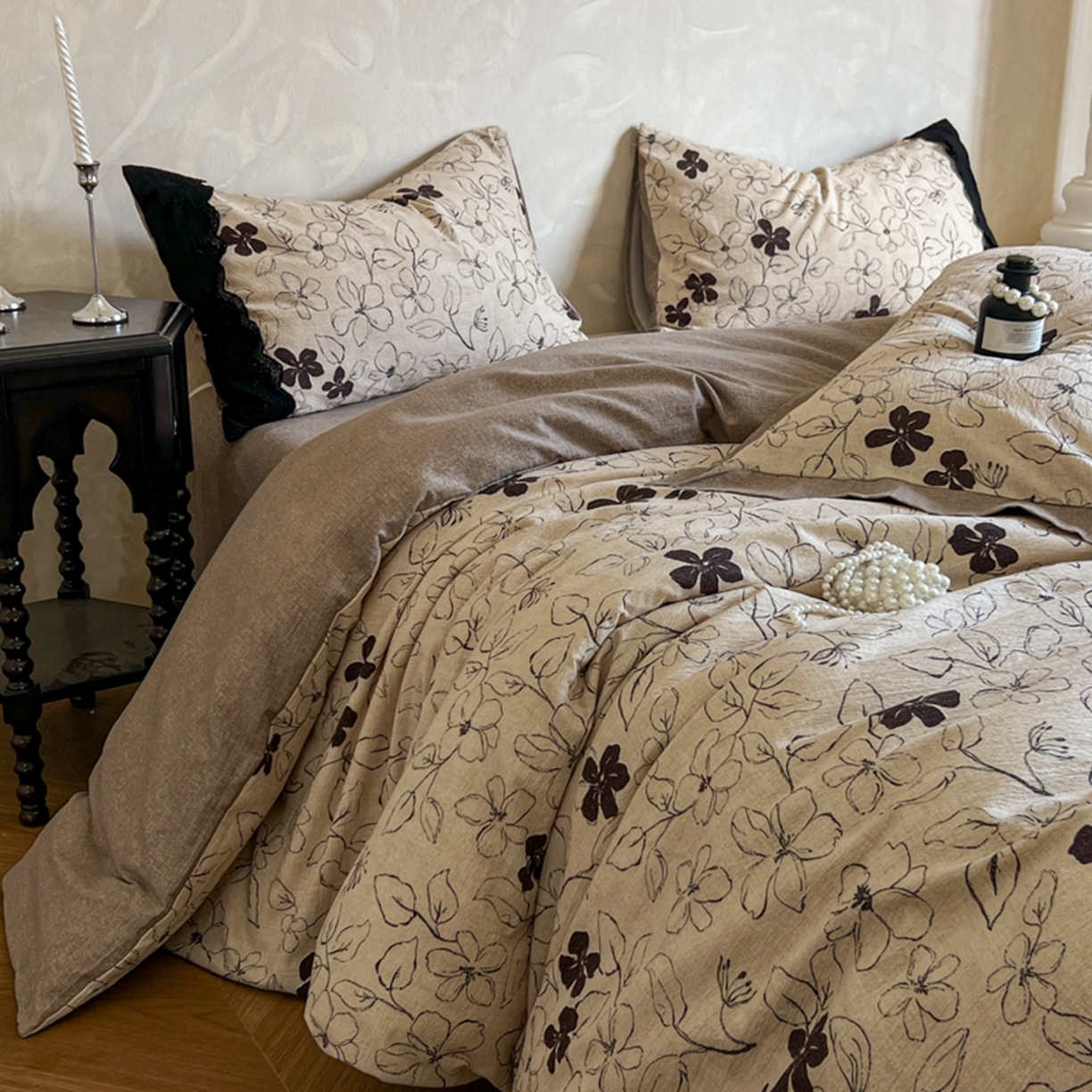 91家纺网 家纺一手货源 找家纺 小叮当家纺仓储工厂店 买家秀 爆款花型2025秋冬新款磨毛复古亚麻棉麻提花超软四件套 钱蔓花吟