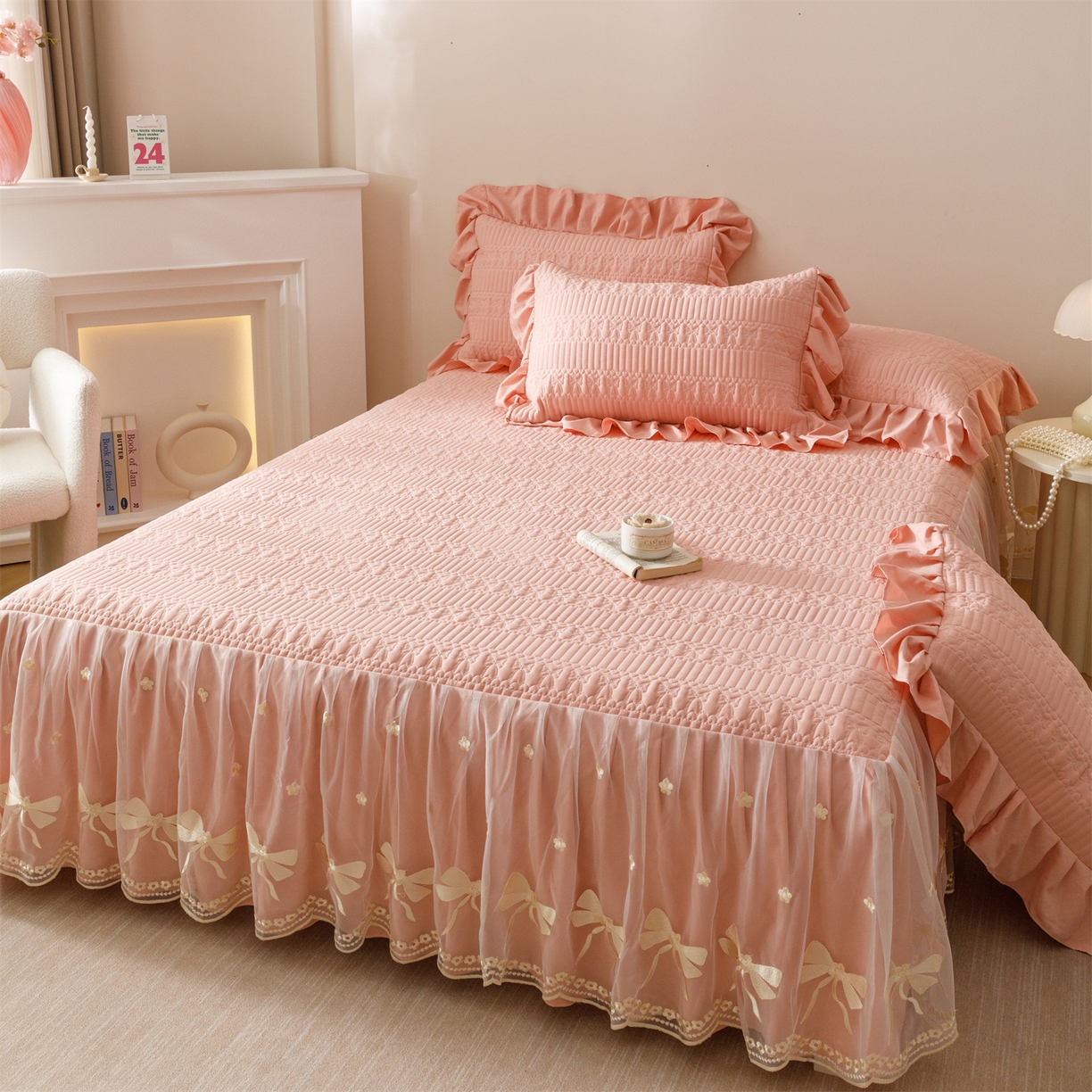 91家纺网 家纺一手货源 找家纺 （总）好儿喜家纺 2025新款A类水洗棉床裙三件套-拉贝尔系列