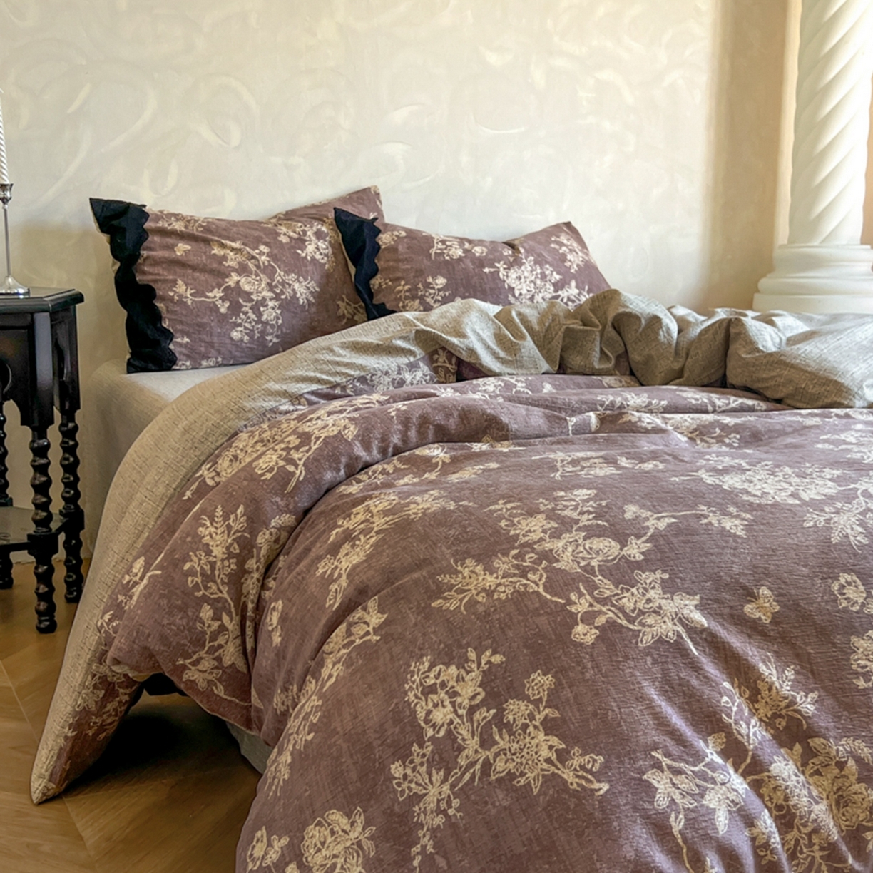 91家纺网 家纺一手货源 找家纺 小叮当家纺仓储工厂店 买家秀 爆款花型2025秋冬新款磨毛复古亚麻棉麻提花超软四件套 紫藤芳华