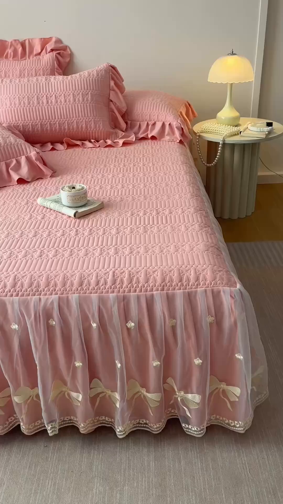 91家纺网 家纺一手货源 找家纺 （总）好儿喜家纺 2025新款A类水洗棉床裙三件套-拉贝尔系列