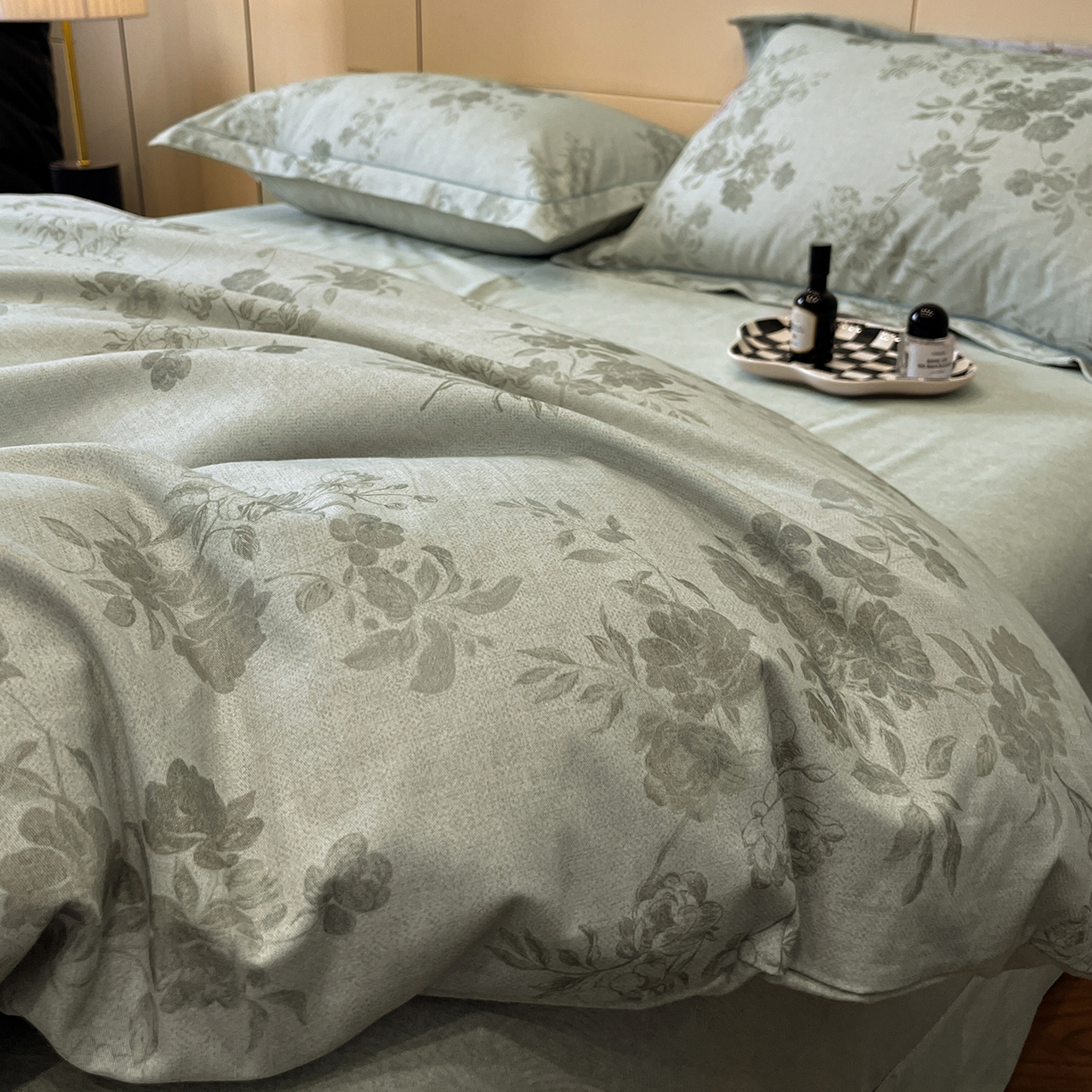 91家纺网 家纺一手货源 找家纺 简如 2025新款100%全棉纯棉磨毛四件套（有买家秀） 花庭悦舞-绿