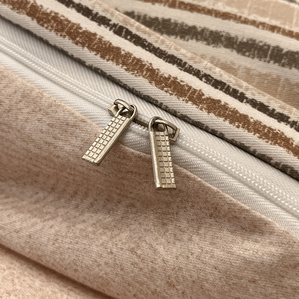 91家纺网 家纺一手货源 找家纺 简如 2025新款100%全棉纯棉磨毛四件套（有买家秀） 佩洛西-棕