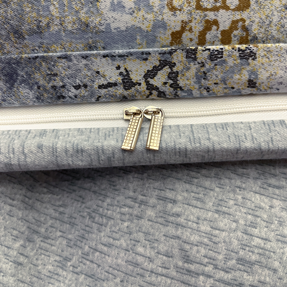 91家纺网 家纺一手货源 找家纺 简如 2025新款100%全棉纯棉磨毛四件套（有买家秀） 情歌-灰