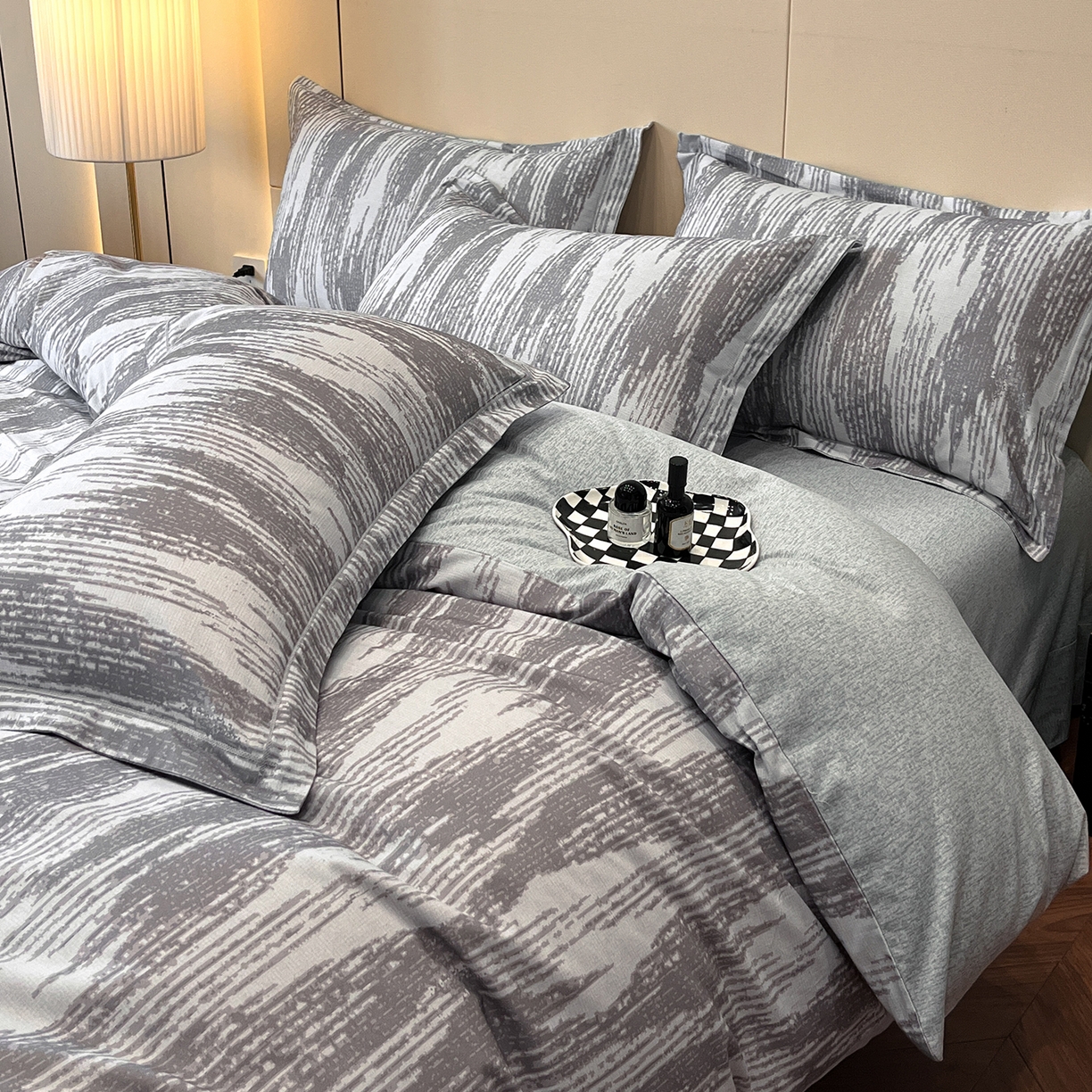 91家纺网 家纺一手货源 找家纺 简如 2025新款100%全棉纯棉磨毛四件套（有买家秀） 星际-灰