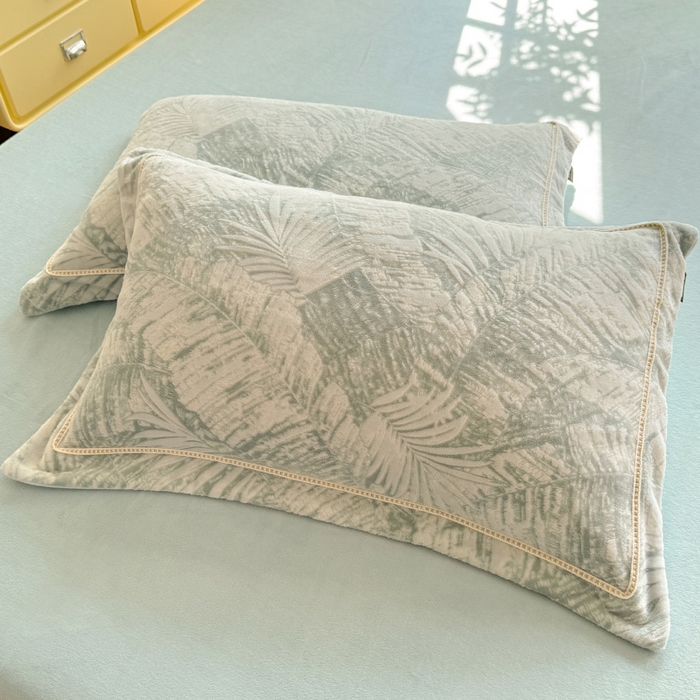 91家纺网 家纺一手货源 找家纺 简如 2025新款A类加厚冰岛立体雕花牛奶绒浮雕绒四件套（有买家秀） 绿森林