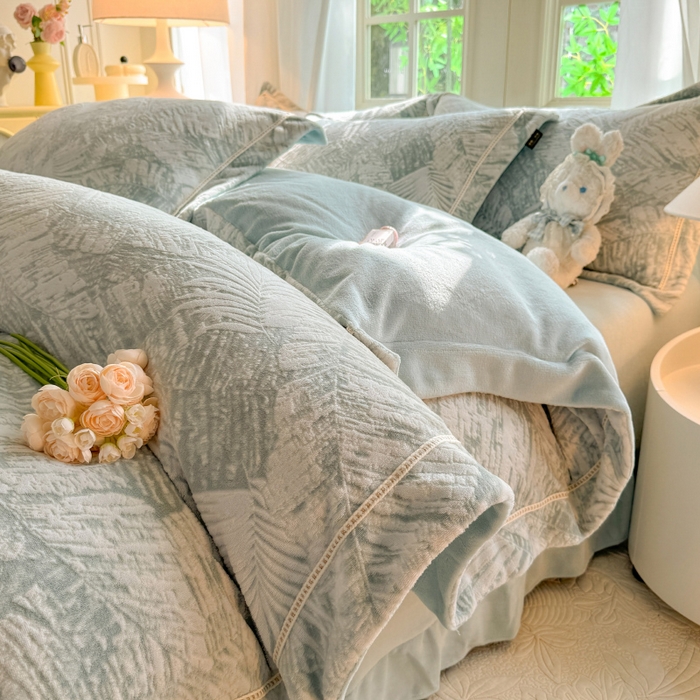 91家纺网 家纺一手货源 找家纺 简如 2025新款A类加厚冰岛立体雕花牛奶绒浮雕绒四件套（有买家秀） 绿森林