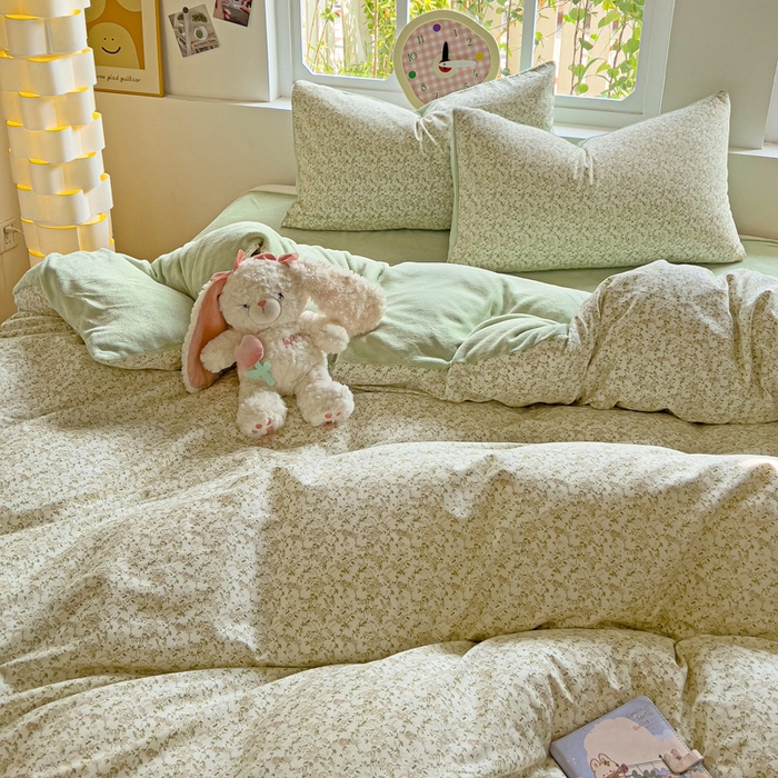 91家纺网 家纺一手货源 找家纺 捌月 2025新款棉加绒A版13372全棉B版高克重牛奶绒四件套直播新品 浅汐