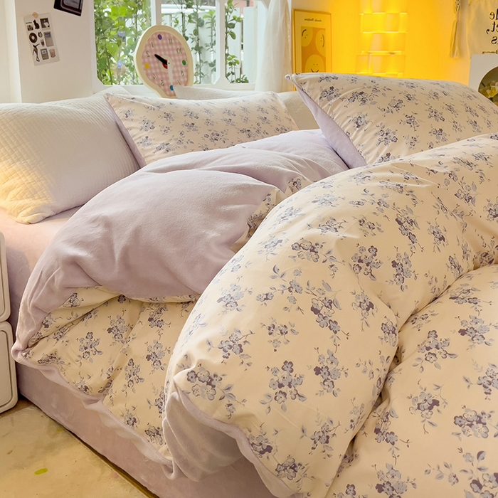 91家纺网 家纺一手货源 找家纺 （总）捌月 2025新款棉加绒A版13372全棉B版高克重牛奶绒四件套直播新品