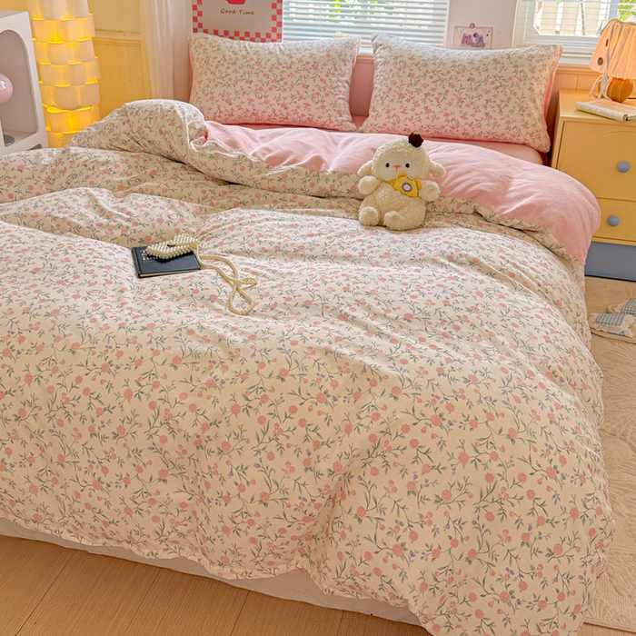 91家纺网 家纺一手货源 找家纺 捌月 2025新款棉加绒A版13372全棉B版高克重牛奶绒四件套直播新品 粉诺