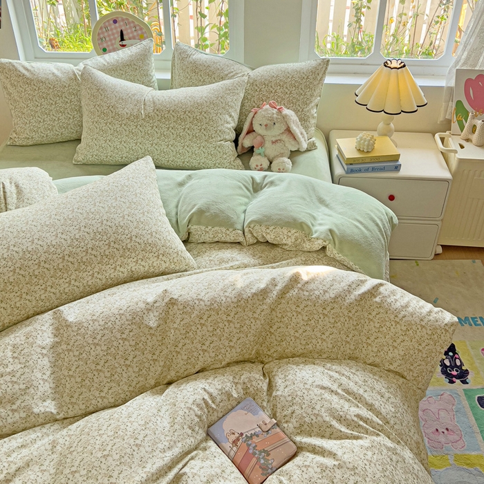 91家纺网 家纺一手货源 找家纺 捌月 2025新款棉加绒A版13372全棉B版高克重牛奶绒四件套直播新品 浅汐