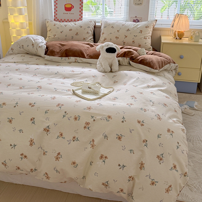 91家纺网 家纺一手货源 找家纺 捌月 2025新款棉加绒A版13372全棉B版高克重牛奶绒四件套直播新品 秋韵