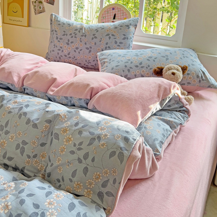 91家纺网 家纺一手货源 找家纺 捌月 2025新款棉加绒A版13372全棉B版高克重牛奶绒四件套直播新品 娴雅