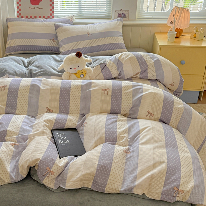 91家纺网 家纺一手货源 找家纺 捌月 2025新款棉加绒A版13372全棉B版高克重牛奶绒四件套直播新品 小时光