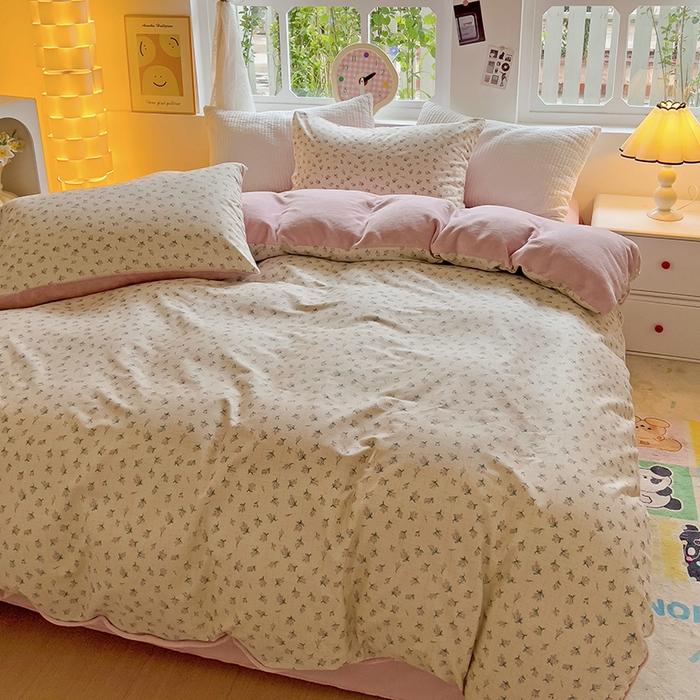 91家纺网 家纺一手货源 找家纺 捌月 2025新款棉加绒A版13372全棉B版高克重牛奶绒四件套直播新品 花西子